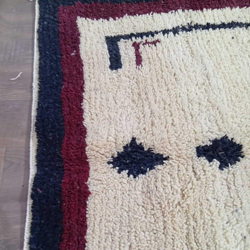 Tapis Berbère Marocain Fait Main Ivoire Bordeaux Noir – Tapis Amazigh Custom