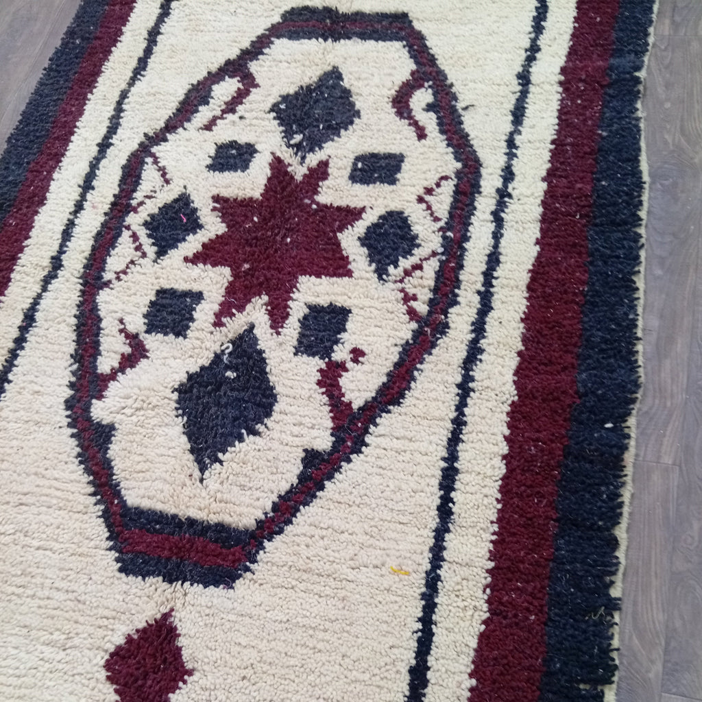 Tapis Berbère Marocain Fait Main Ivoire Bordeaux Noir – Tapis Amazigh Custom