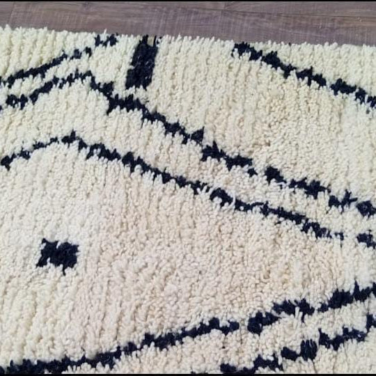 Ivory & Black Moroccan Runner Rug – Handmade Berber Hallway Rug, Minimalist Beni Ourain Style Wool Runner, Custom Moroccan Carpet